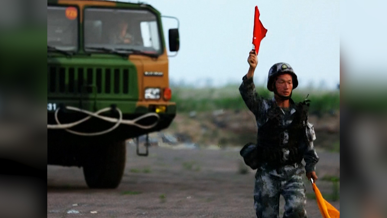 Chinese army3.jpg